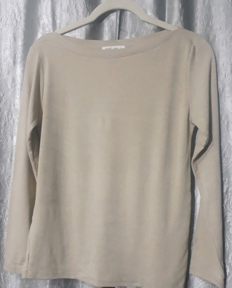Nude Long sleeve T SHIRT