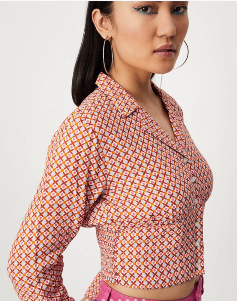 Printed Lapel Collar Crop Shirt