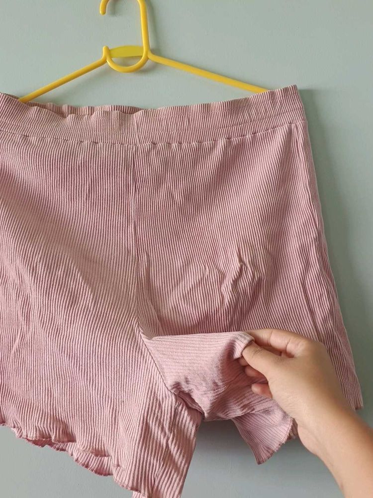 Zudio Pink Ribbed Shorts
