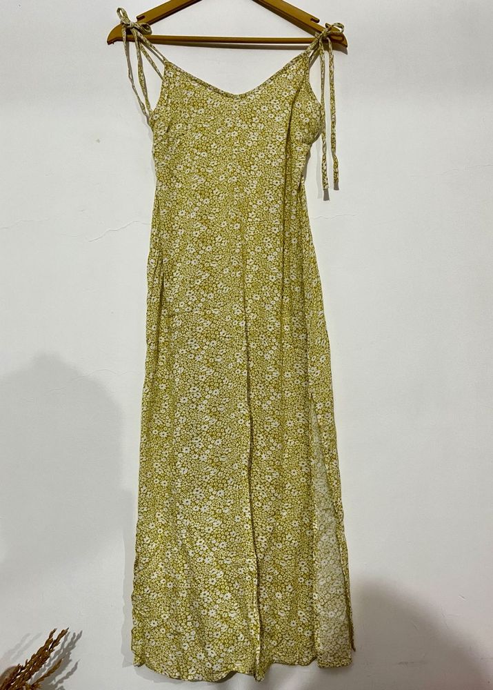 Floral Tie Strap Maxi Dress