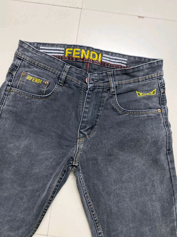 Trendy Grey Shaded Jean 🖤🤍🖤