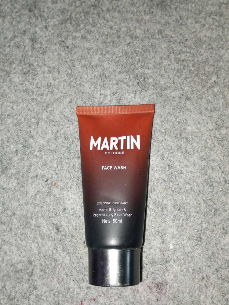 Martin Cologne Brighten And Regenerating Facewash