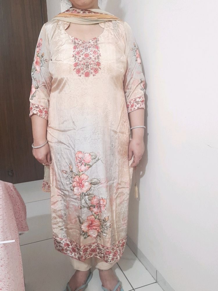 Suit With dupatta and Pant Plazo
