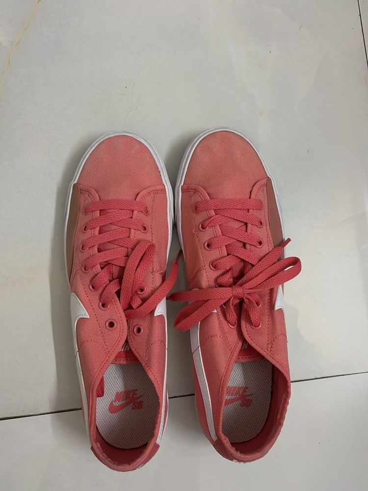 Nike SB Unisex Sneakers