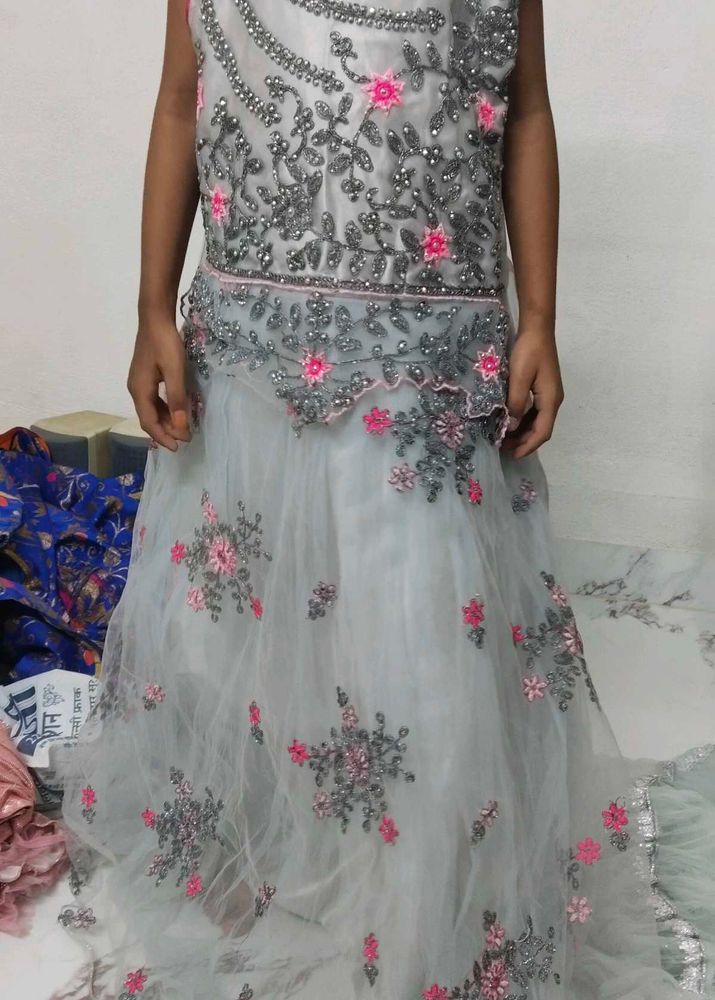Girls&#39; Embroidered Dress