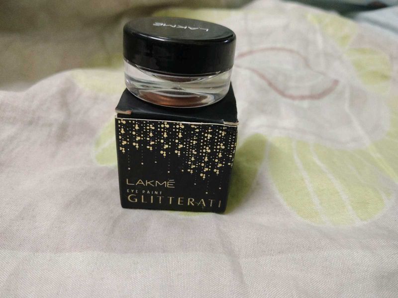 Lakme Glitterati Eye Paint
