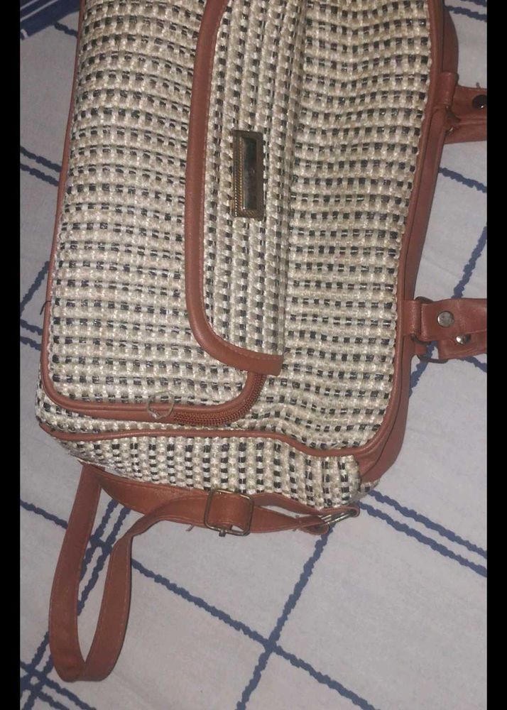 Import Bag