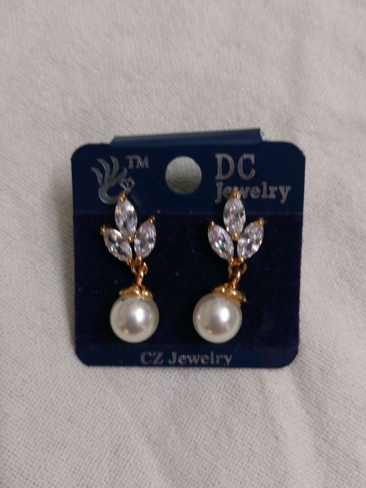 White Pearl Earrings