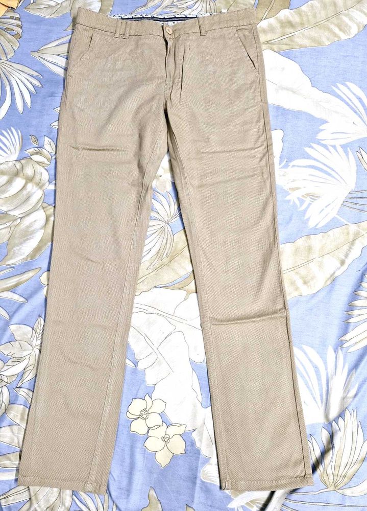 Men&#39;s Fit Trousers