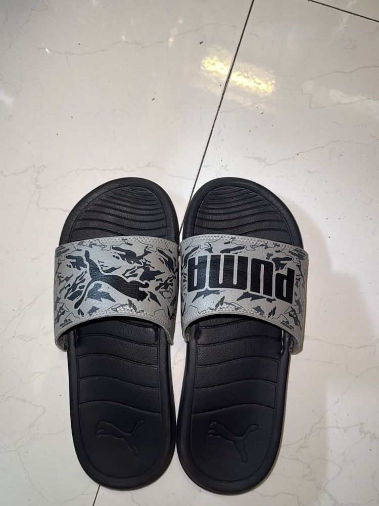 Puma Slides - Size 6