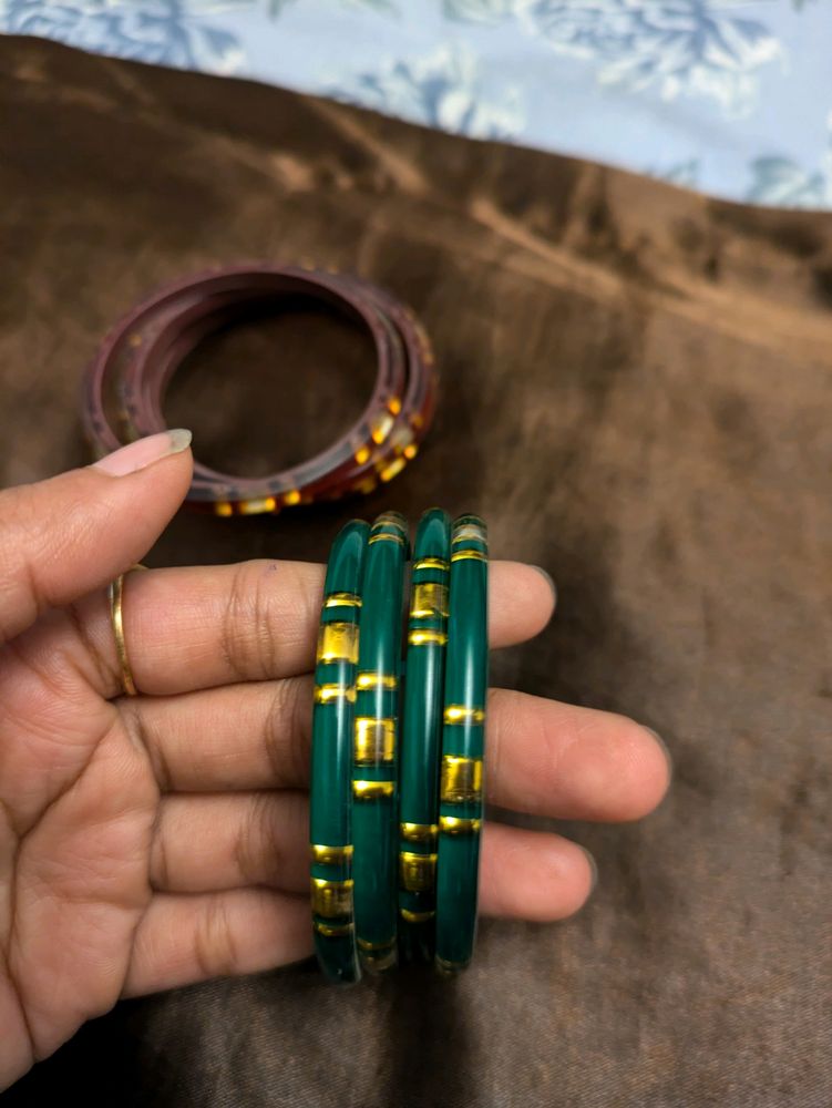 Cute Combo Of Plastic Bangles for Everyday Use