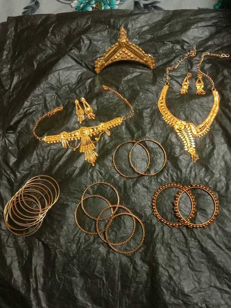 Artificial Jewelry