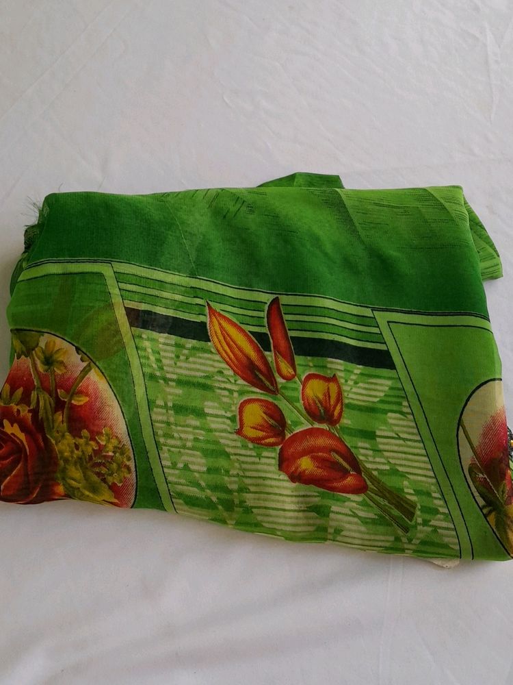 New Green Printed Saree (Women&#39;s)