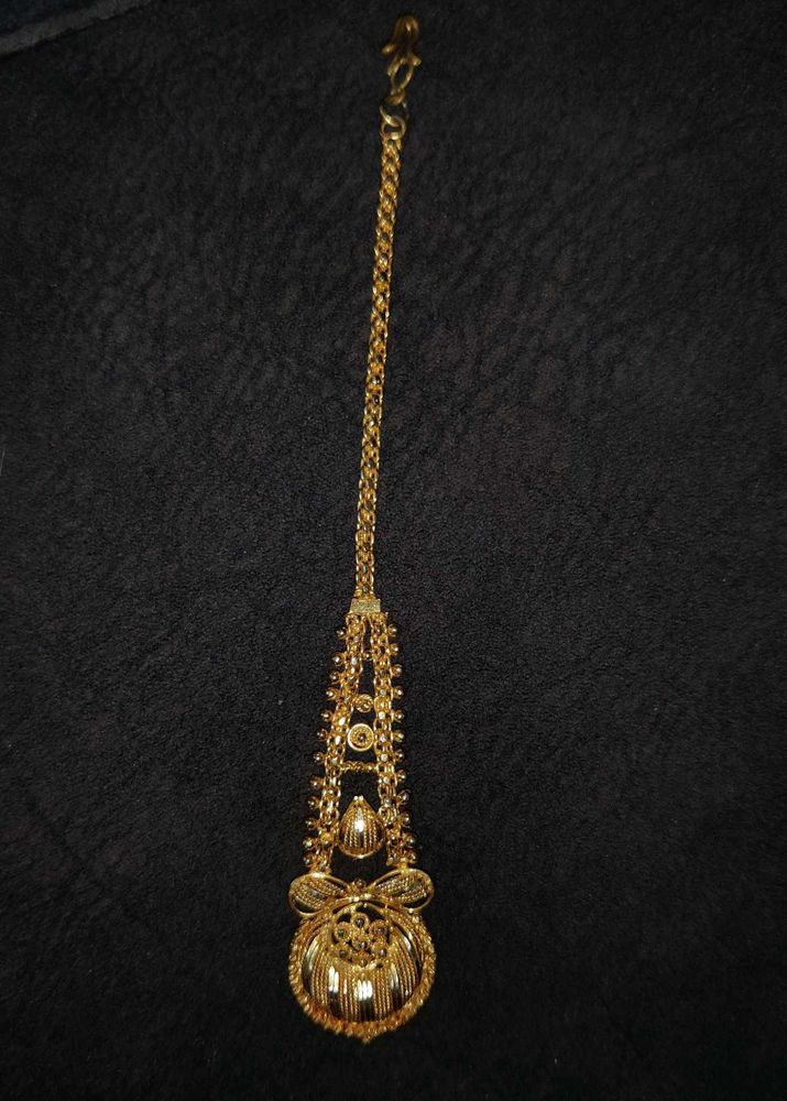 Gold Tone Indian Tikka Headpiece