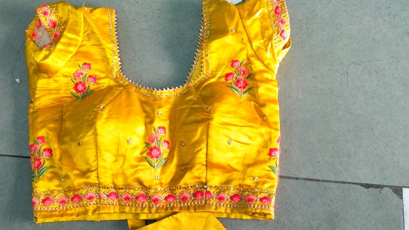Yallow Lehnga Choli And Banarsi Dupatta