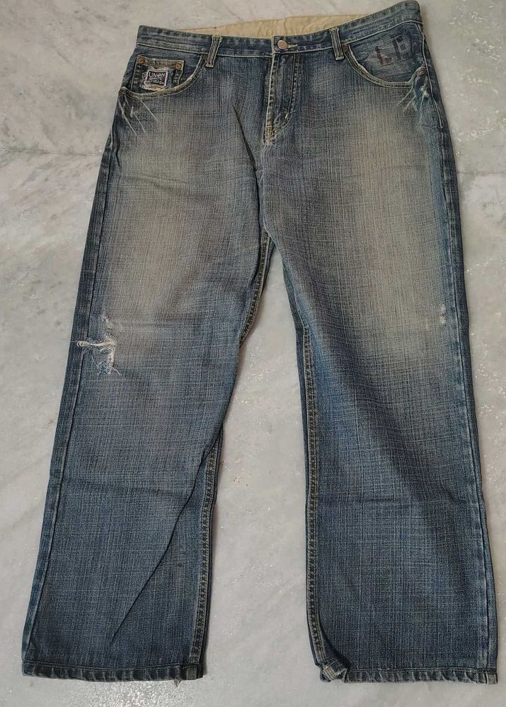 Ripped/Distressed Denim Blue Jeans