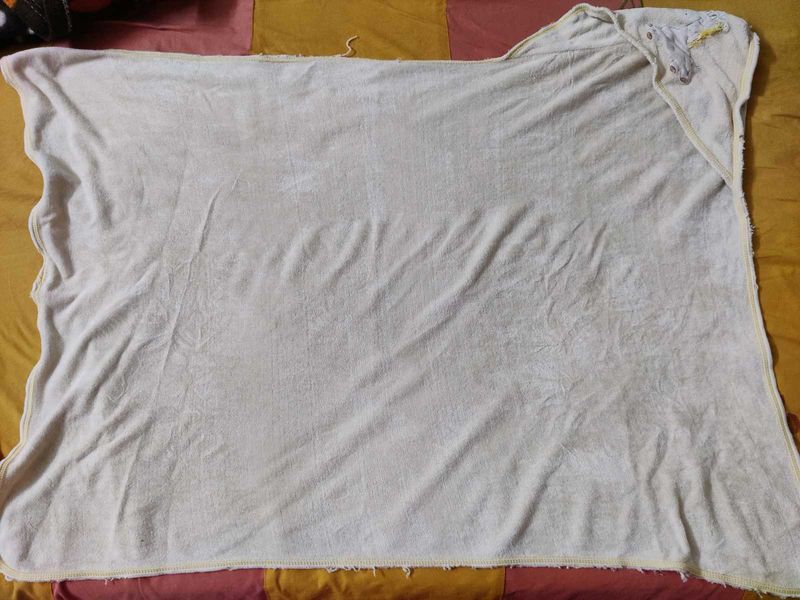 Fairly Used New Born Upto 12 Months
