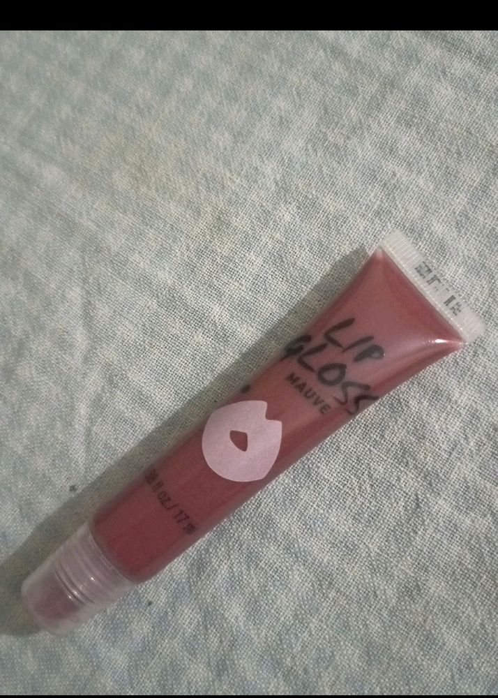 Lipstick And Gloss Combo