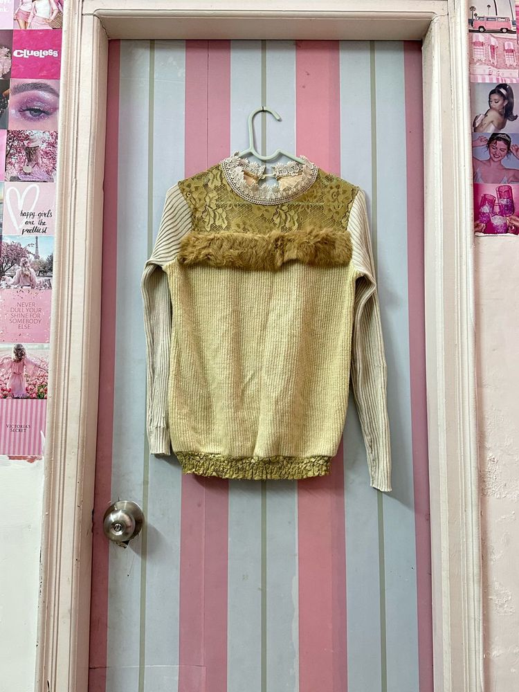 Elegant Lace &amp; Faux Fur Sweater