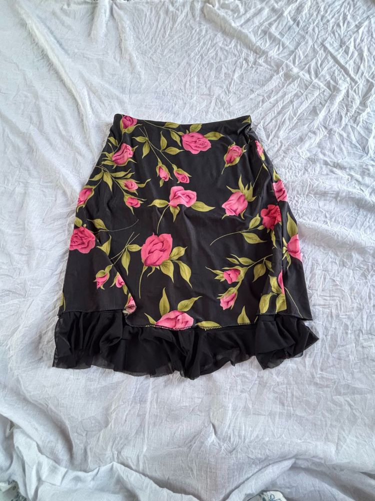 Rose 🥀 Floral Skirt