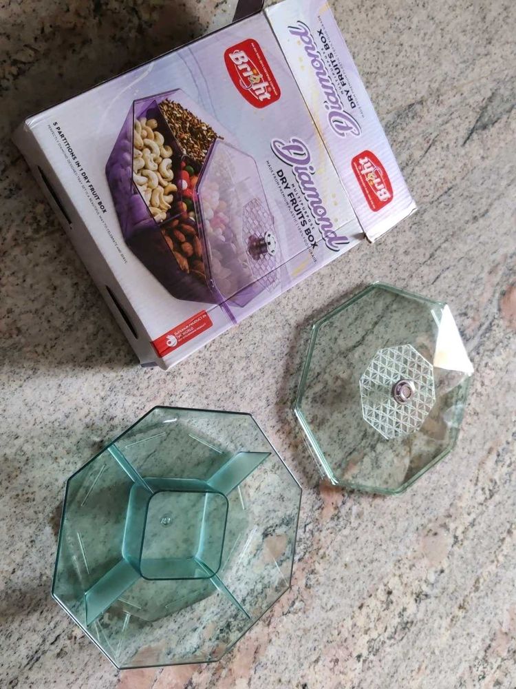 Bright Diamond Dry Fruits Box