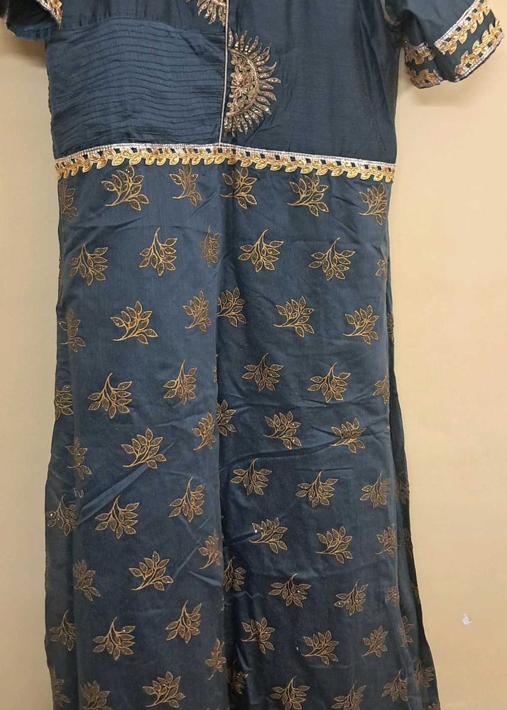 Elegant Gray &amp; Gold Print Gown Fastive Were
