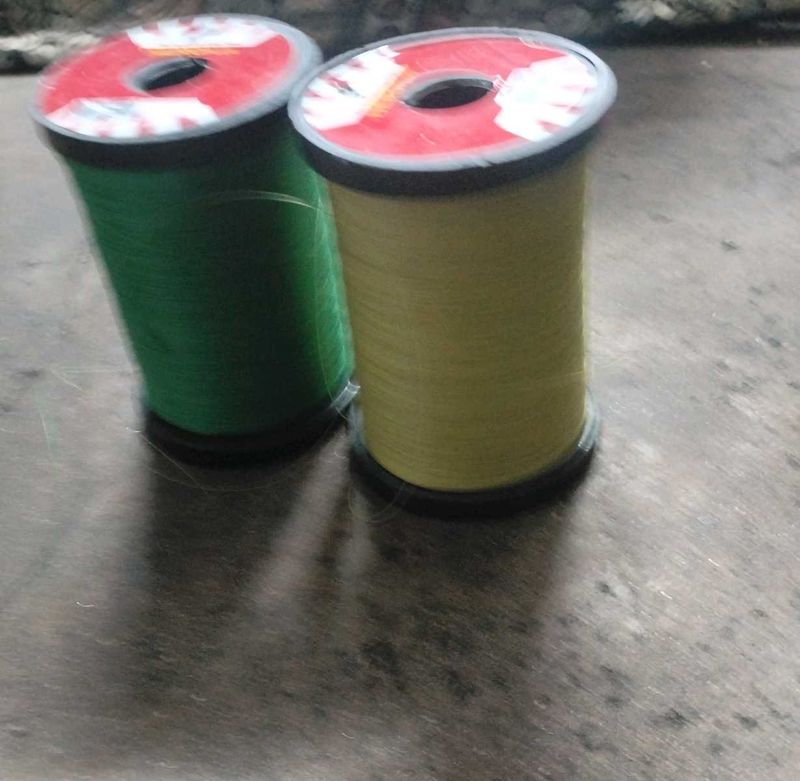 Green &amp; Yellow Thread Spools Hero Plus 650-700 Wet