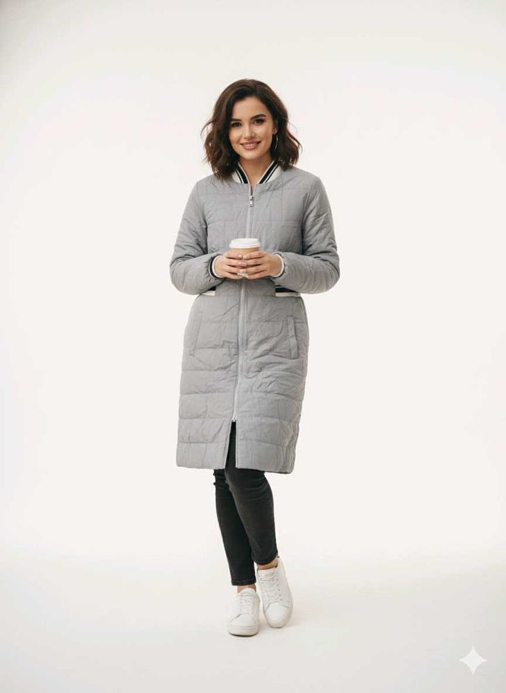 Elegant Grey Puffer Coat/ jacket