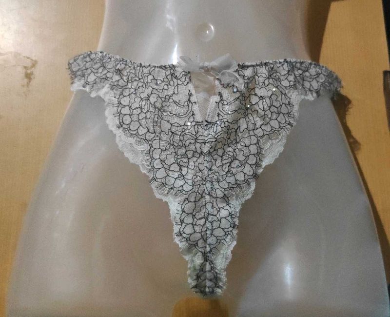 Lace Thong Panty. Victoria&#39;s Secret.