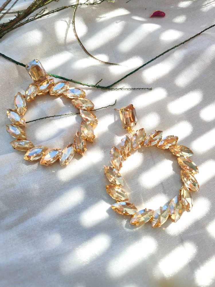 GOLDEN. Big Party Earrings