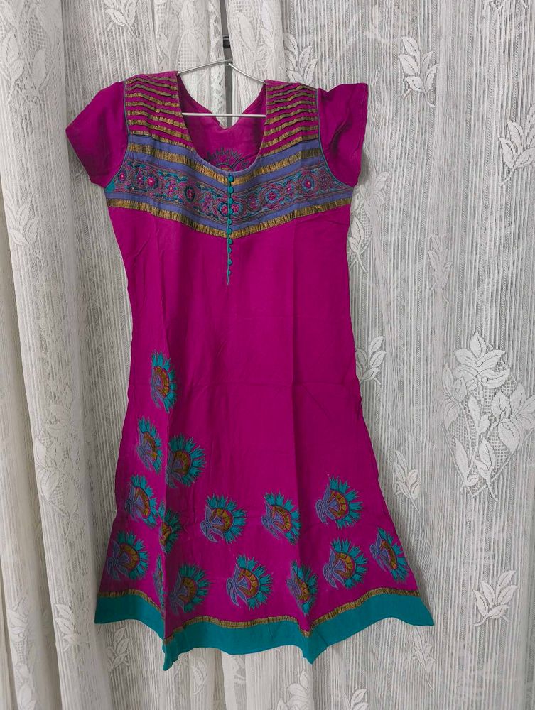 Magenta &amp; Teal Embroidered Churidar Set – Elegant