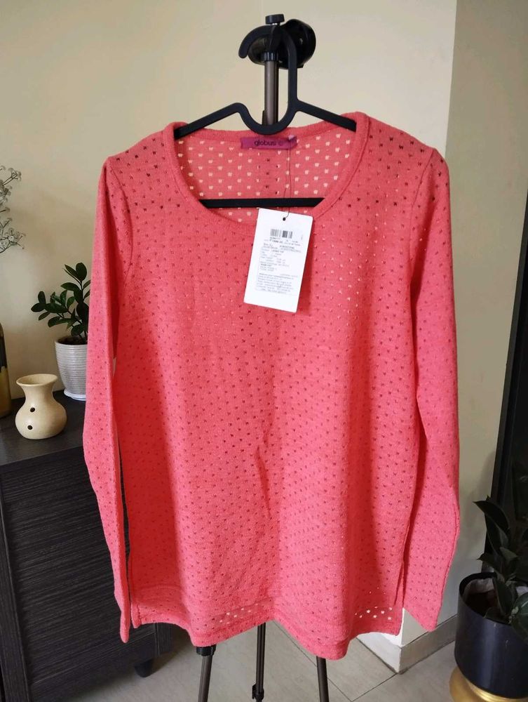 Globus Coral Pointelle Knit Top