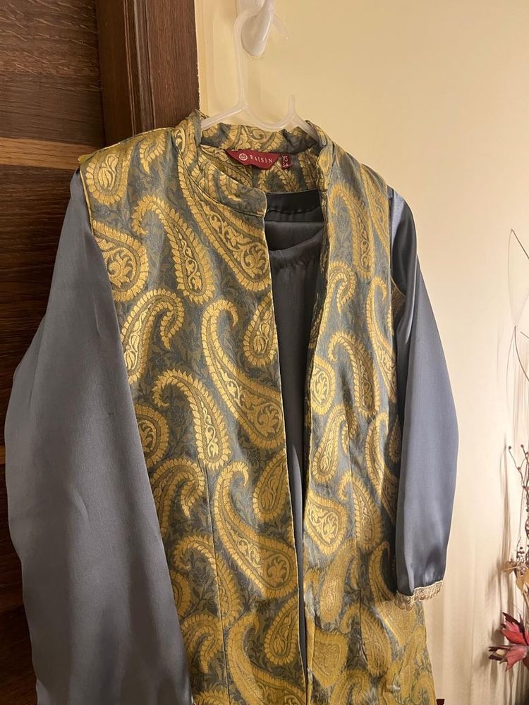 Jacket style dress