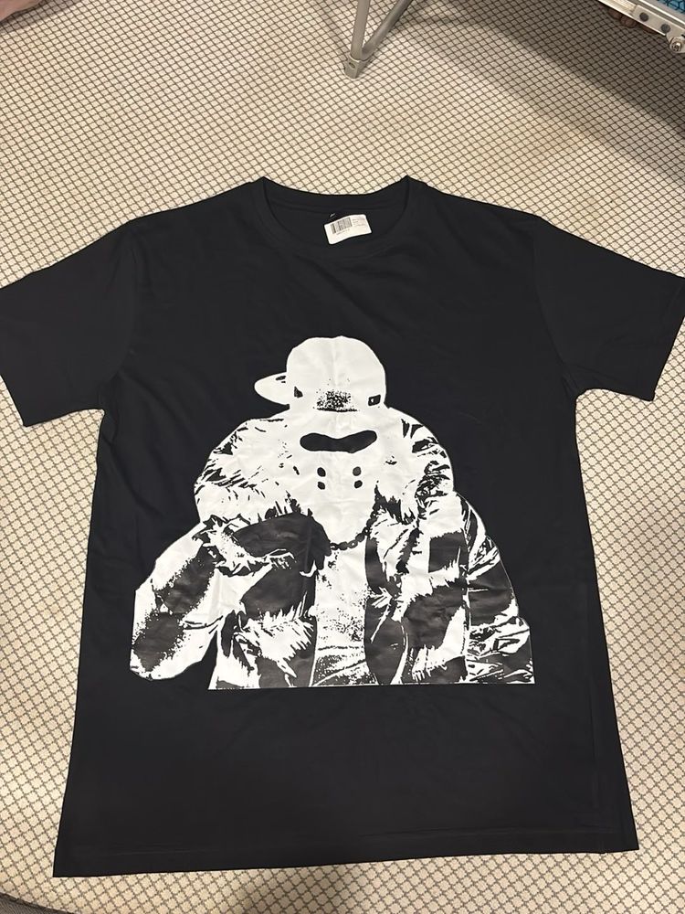 Black graphic tee