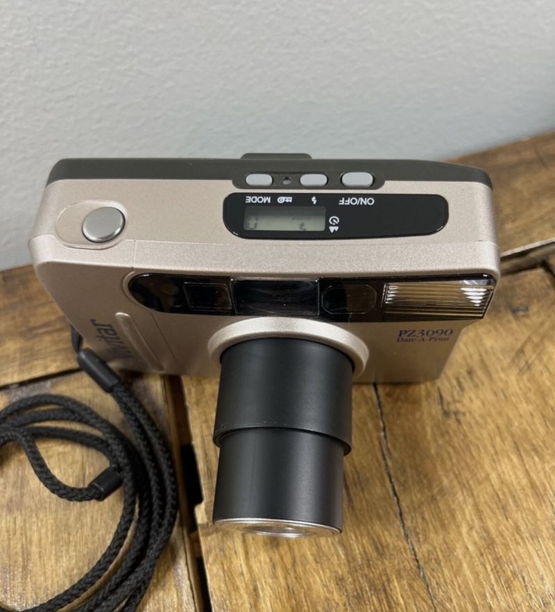 Vintage Vivitar PZ3090 Camera