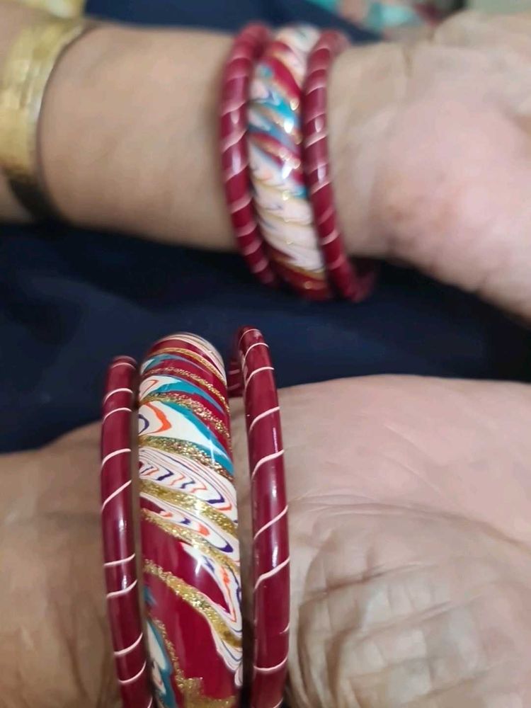 Red &amp; Gold Decorative Bangles ( Lakh Ki Chudi)