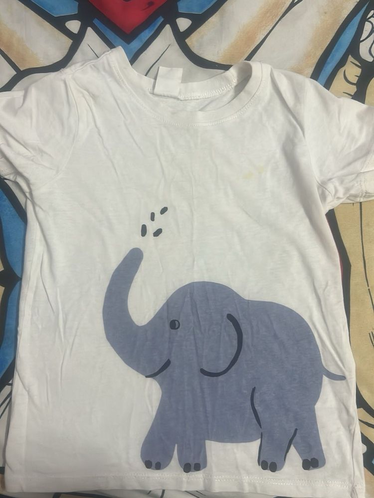 Elephant Graphic Tee