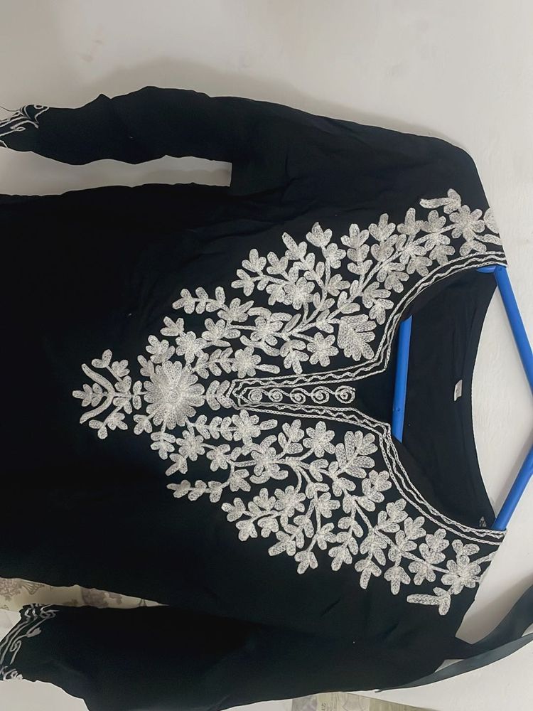 Short Chikan Kari Kurti For Women