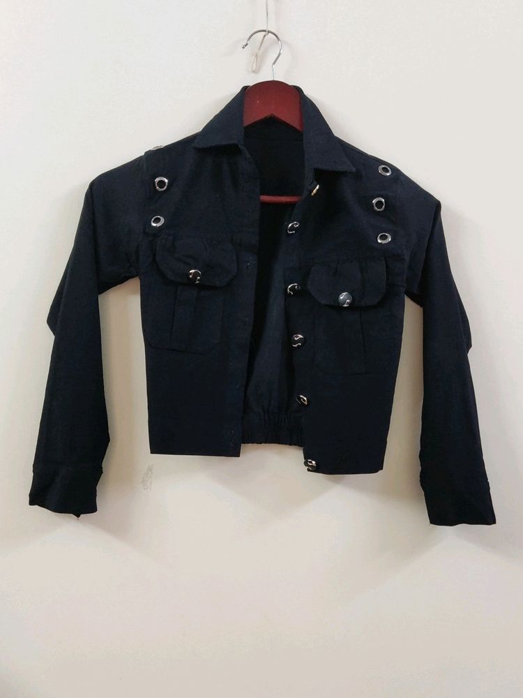 Crop shirt or jacket