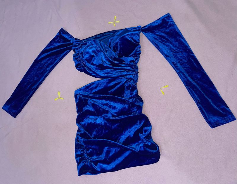 Blue Velvet Party Dress