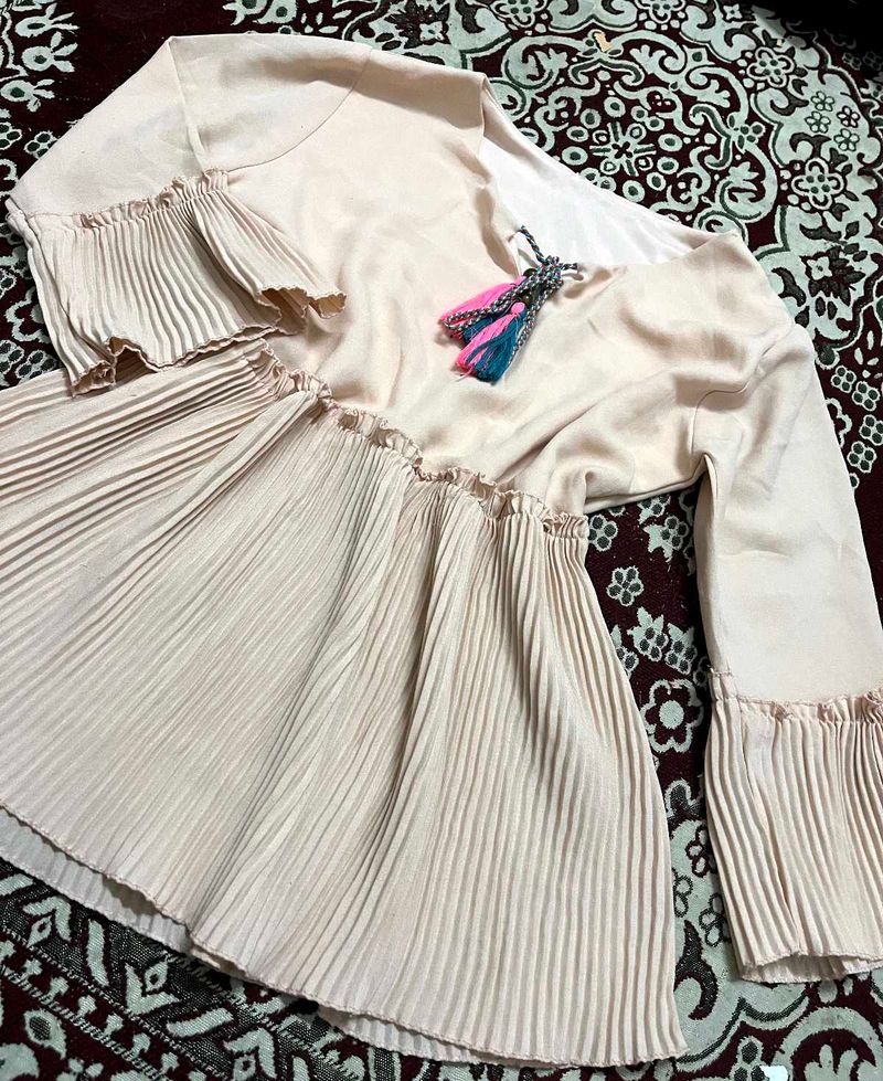 Girly Top Bell Sleeves