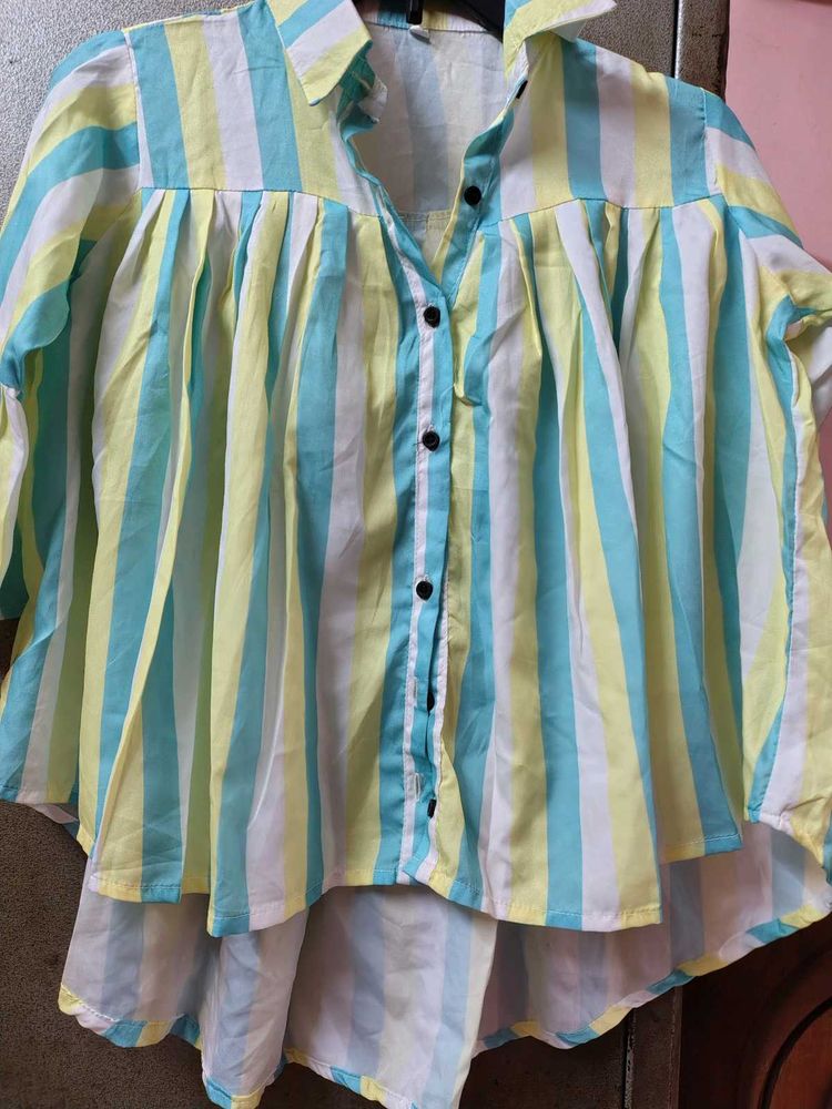New Unused Beautiful Up&amp; Down Style Top