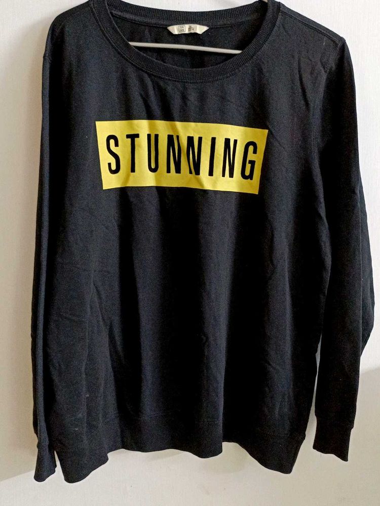 Stunning Graphic Sweatshirt