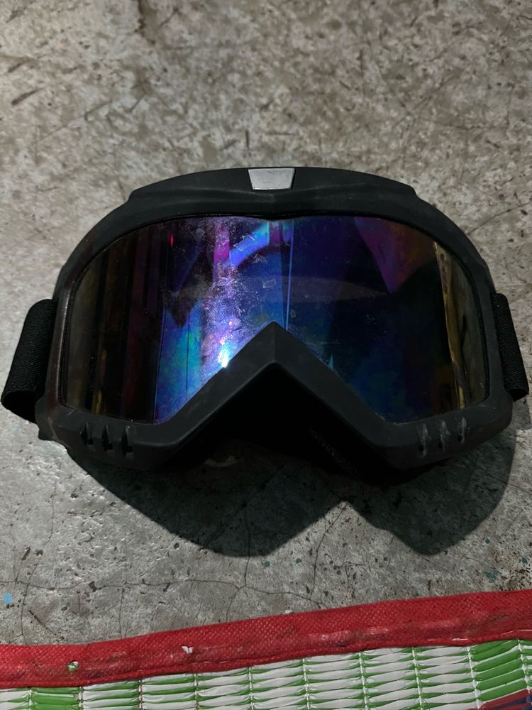 Black Ski Goggles