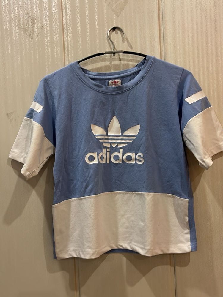 Adidas Women&#39;s T-Shirt