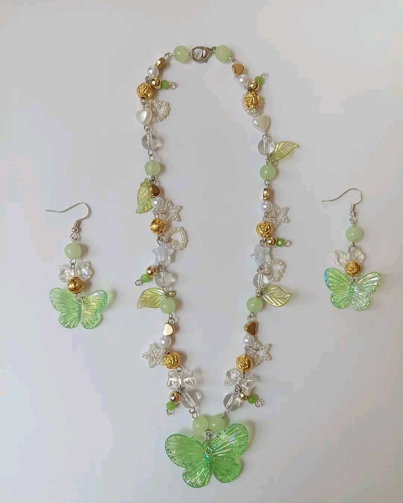 Flora Necklace And Earrings