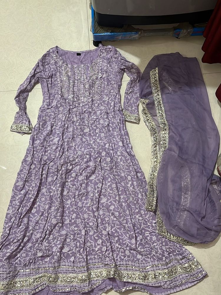 Gown With Dupaata