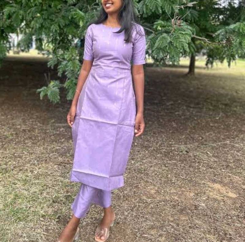 A Kurta Dress Material Perfect For Office Outfit