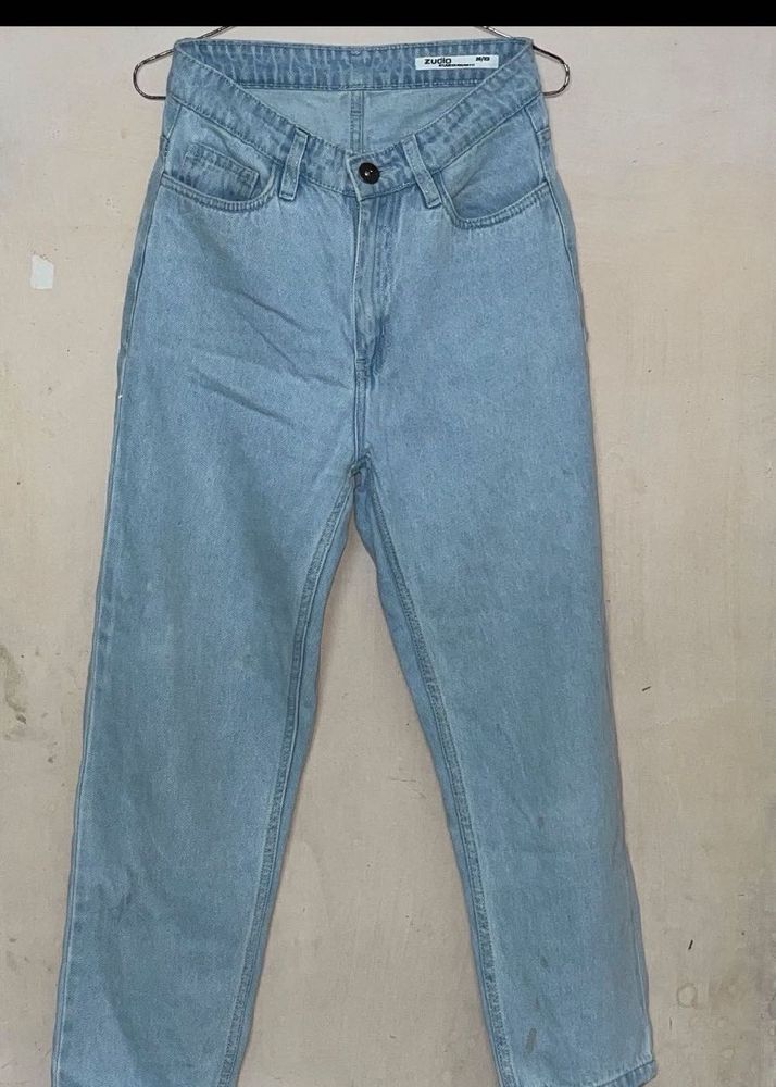 straight fit jeans