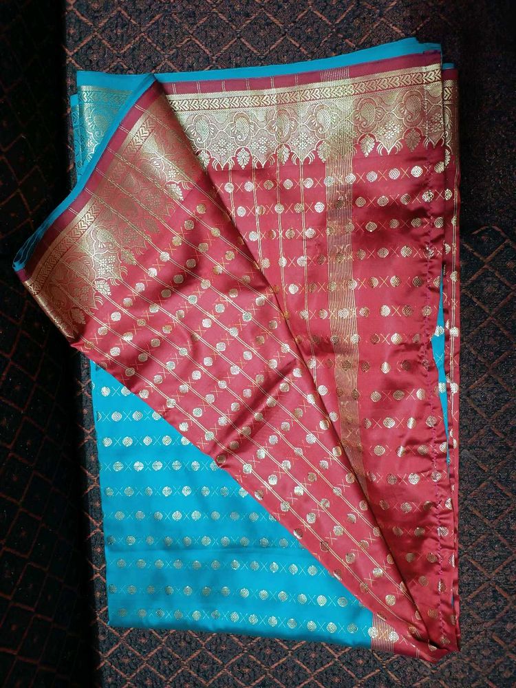 XO Butta Zari Work Saree Without Blouse